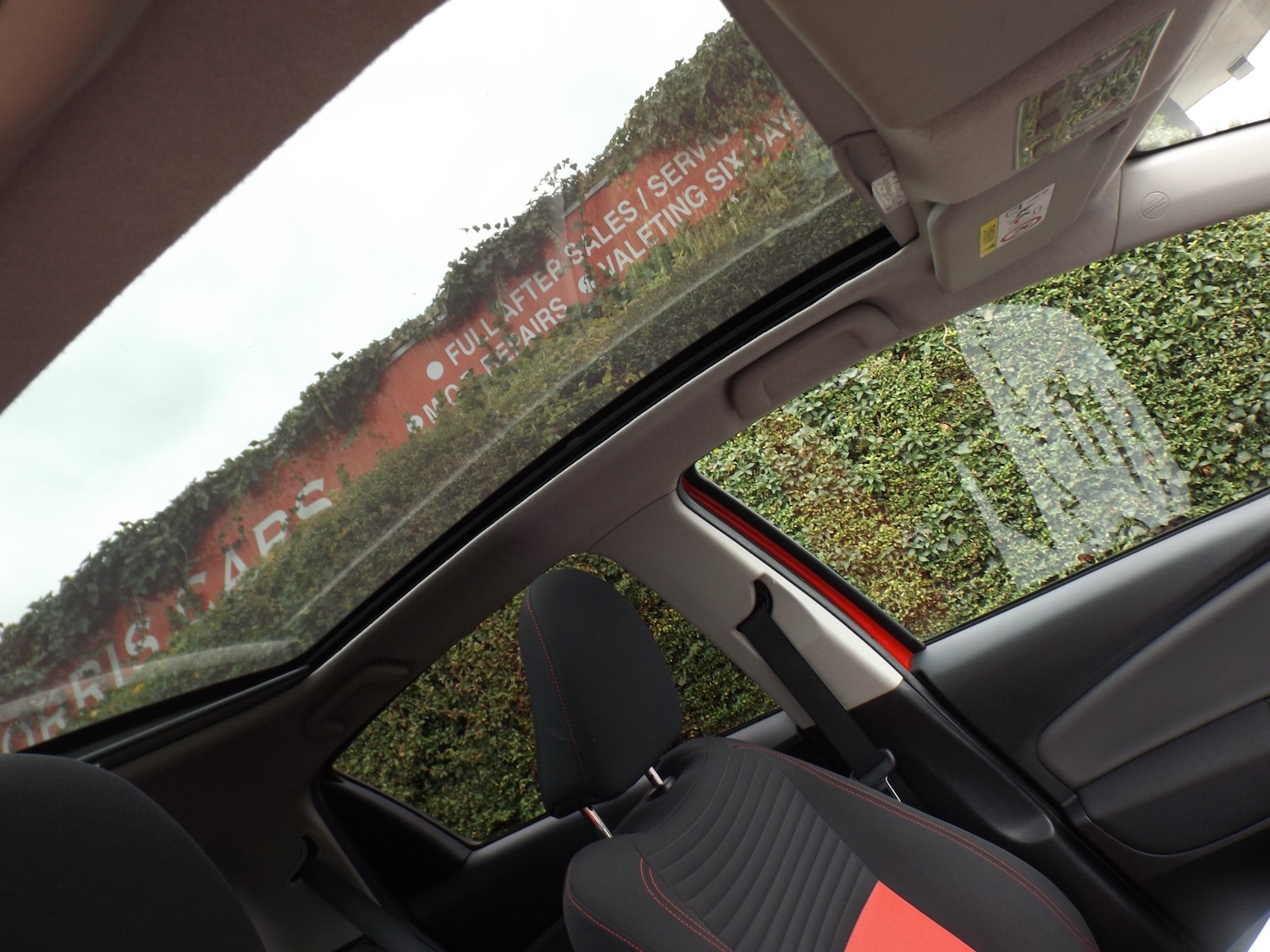 Used Toyota Yaris 2014 for sale - 76232661: Photo 6