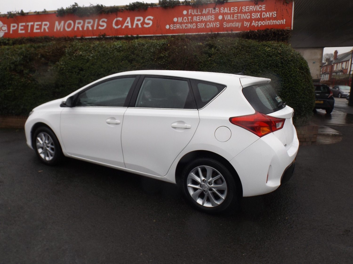 Used Toyota Auris 2013 for sale - 77689346: Photo 2