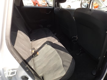 Used Honda Jazz 2010 for sale - 75593434: Photo