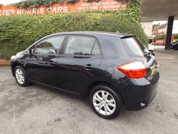 Used Toyota Auris 2012 for sale - 76170916: Photo 2