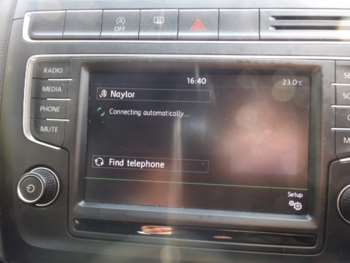 Used Volkswagen Polo 2015 for sale - 74731502: Photo