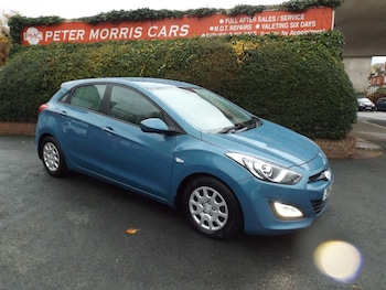 Used Hyundai i30 2013 for sale - 76438219: Photo