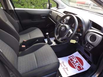 Used Toyota Yaris 2013 for sale - 74178599: Photo