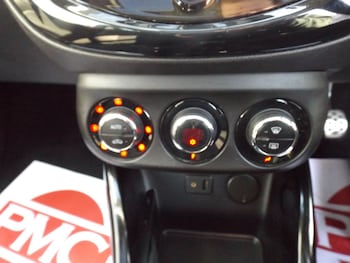 Used Vauxhall ADAM 2014 for sale - 77844667: Photo