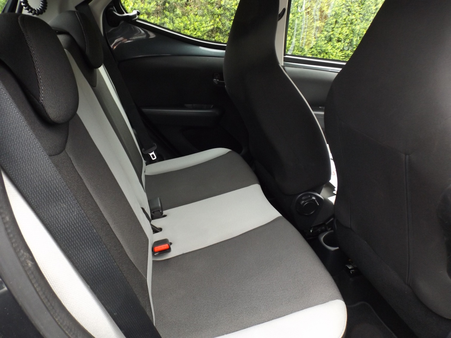 Used Toyota AYGO 2017 for sale - 78042171: Photo 4