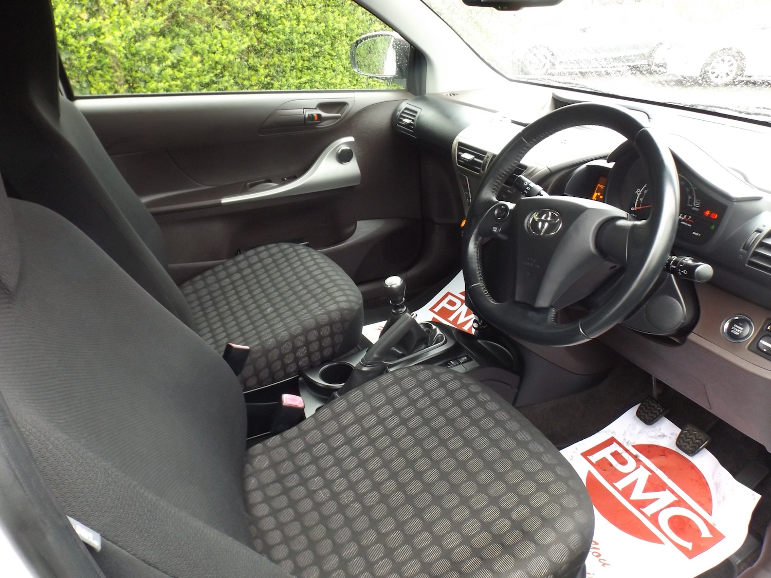 Used Toyota IQ 2010 for sale - 78038611: Photo 3