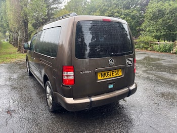 Used Volkswagen Caddy Maxi Life 2011 for sale - 79775189: Photo