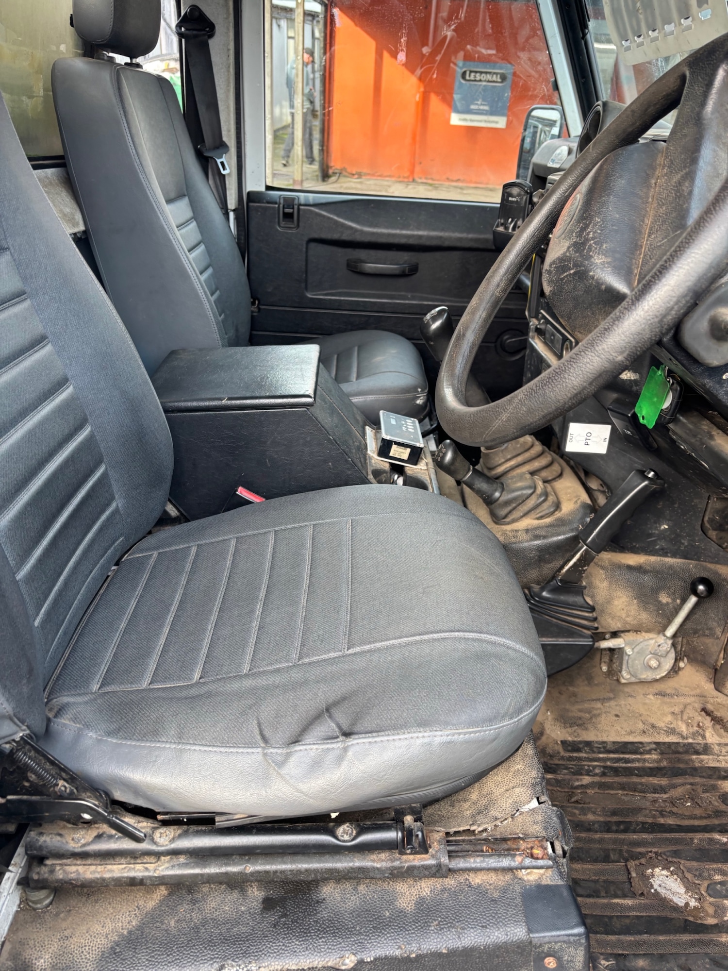 Used Land Rover Defender 2013 for sale - 77350795: Photo 11