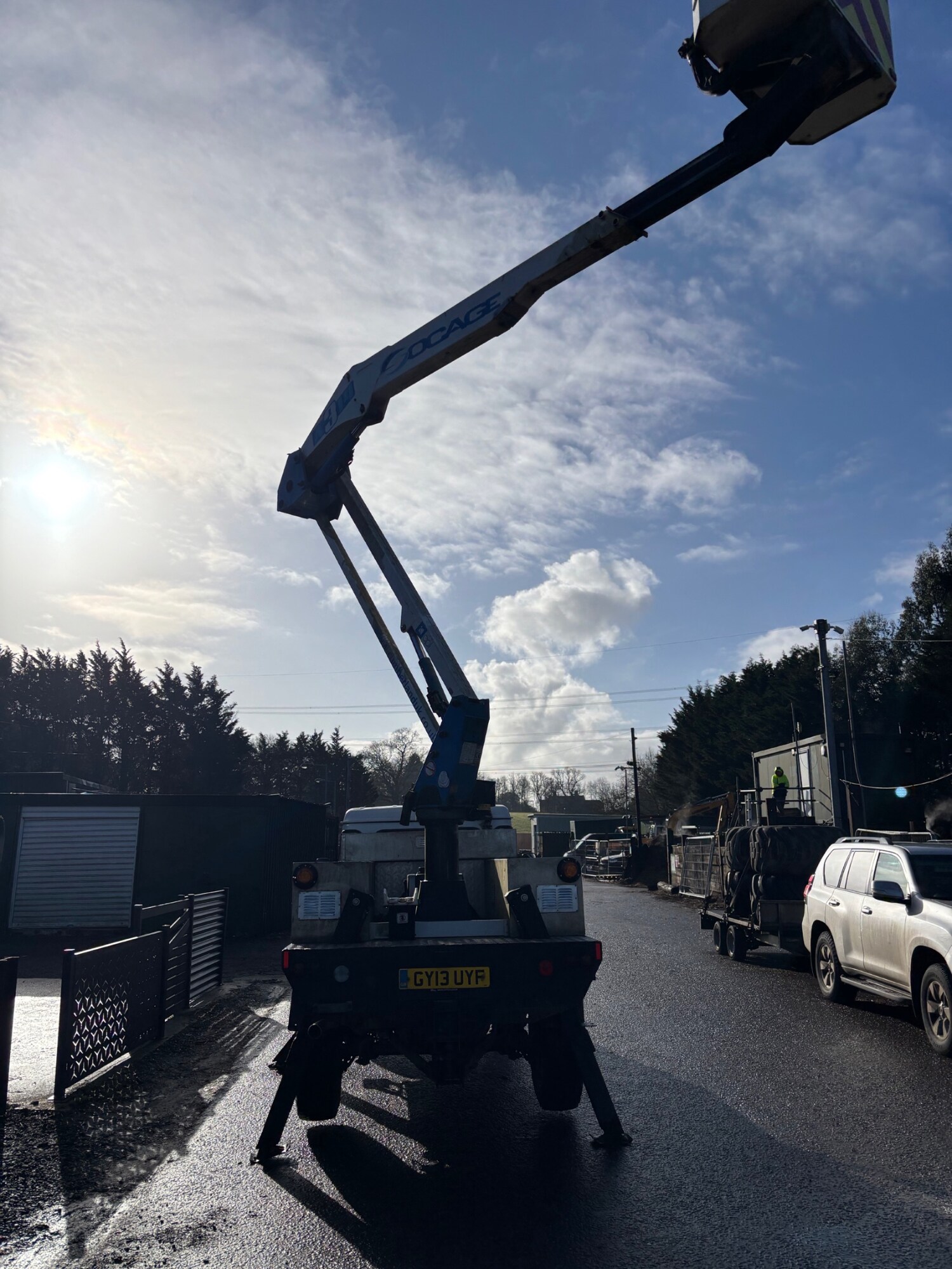 Used Land Rover Defender 2013 for sale - 77350795: Photo 4