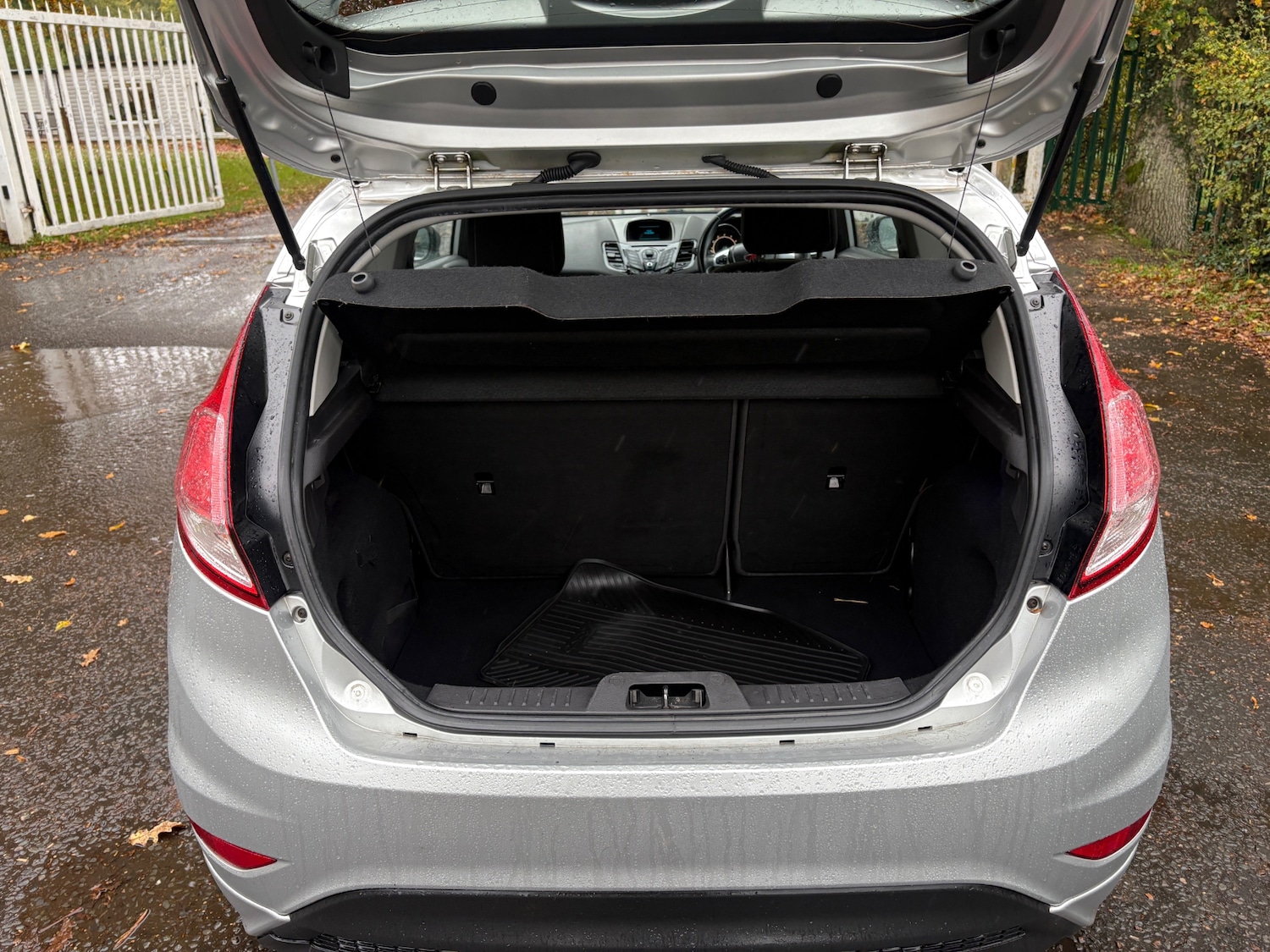 Used Ford Fiesta 2013 for sale - 76651086: Photo 7