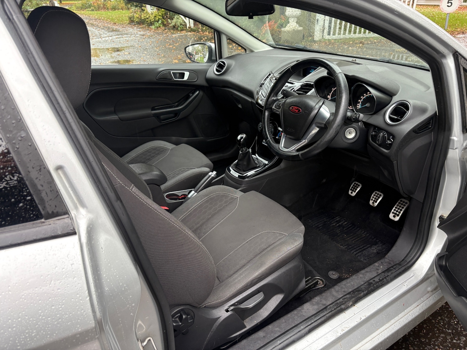 Used Ford Fiesta 2013 for sale - 76651086: Photo 8