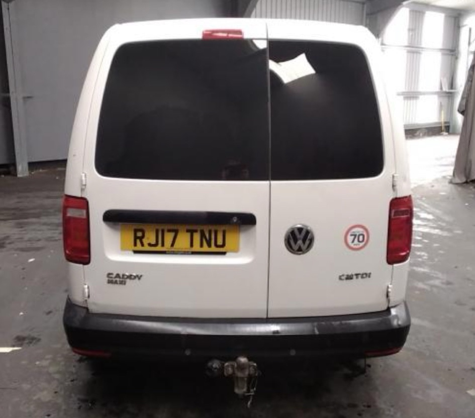 Used Volkswagen Caddy Maxi 2017 for sale - 77245509: Photo 3