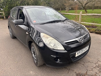 Used Hyundai i20 2009 for sale - 78847047: Photo