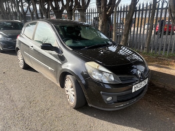 Renault Clio feature image