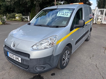 Used Peugeot Partner 2015 for sale - 75252906: Photo