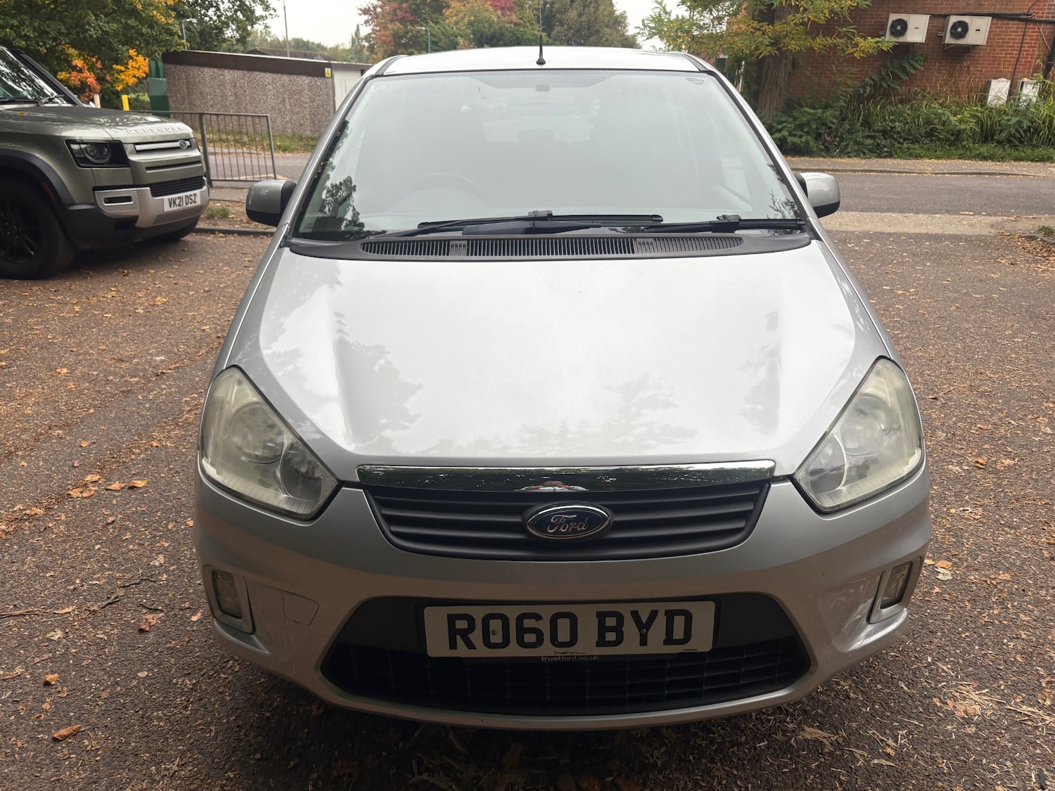 Used Ford C-Max 2010 for sale - 76252311: Photo 2