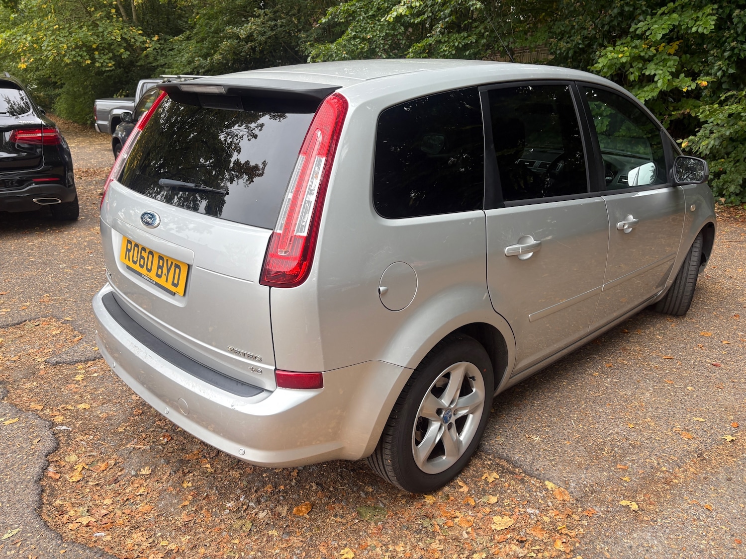 Used Ford C-Max 2010 for sale - 76252311: Photo 6