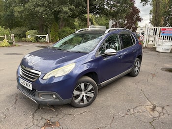 Used Peugeot 2008 2015 for sale - 79732207: Photo