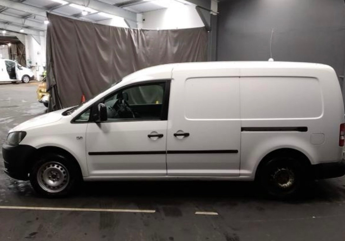 Used Volkswagen Caddy Maxi 2013 for sale - 77245334: Photo 3