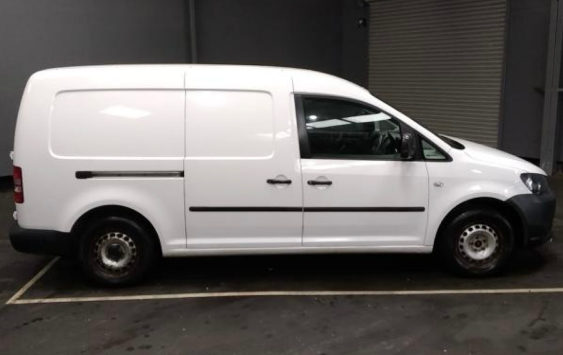 Used Volkswagen Caddy Maxi 2013 for sale - 77245334: Photo 4