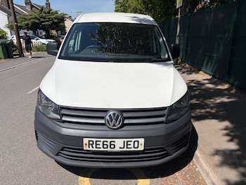 Used Volkswagen Caddy Maxi 2016 for sale - 78847434: Photo