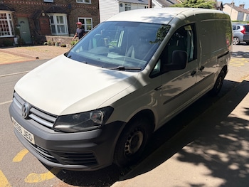 Used Volkswagen Caddy Maxi 2016 for sale - 78847434: Photo