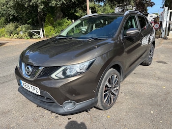 Used Nissan Qashqai 2015 for sale - 79344172: Photo