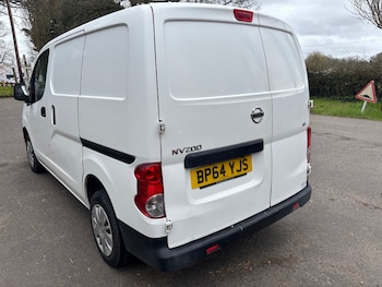 Used Nissan NV200 2015 for sale - 78039696: Photo