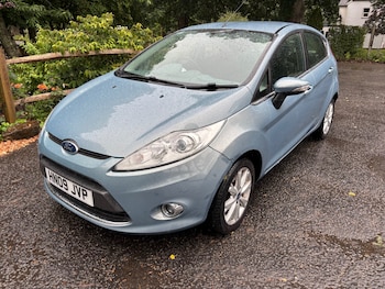 Used Ford Fiesta 2009 for sale - 75744885: Photo