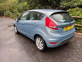 Used Ford Fiesta 2009 for sale - 75744885: Photo