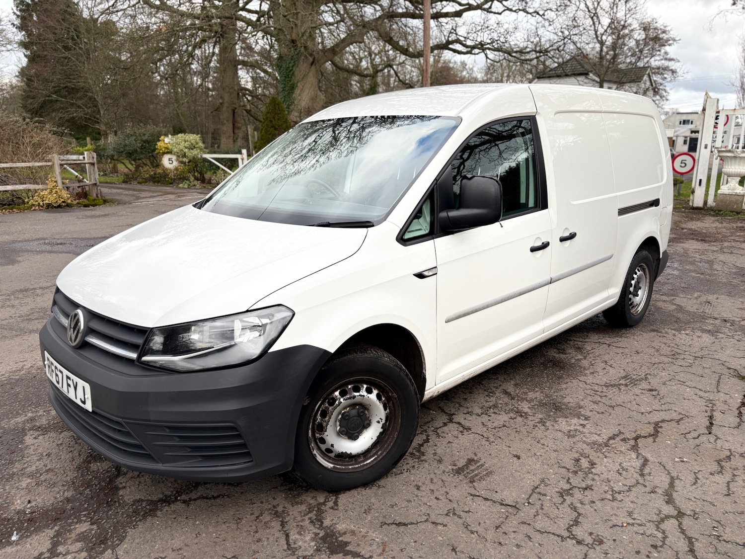 Used Volkswagen Caddy Maxi 2018 for sale - 77261260: Photo 3