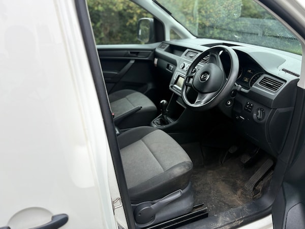 Used Volkswagen Caddy Maxi 2016 for sale - 76263482: Photo 10