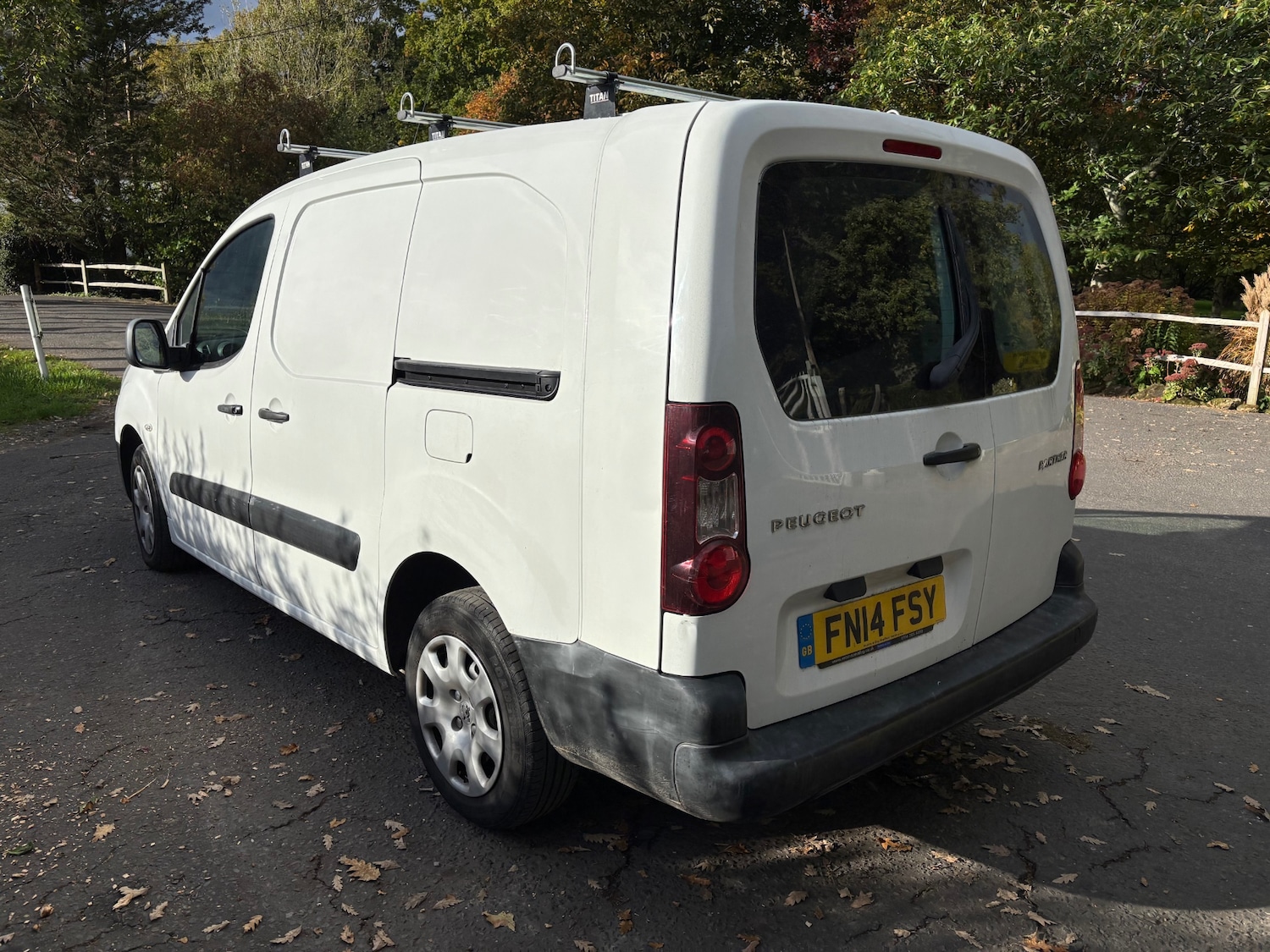Used Peugeot Partner 2014 for sale - 76255855: Photo 6