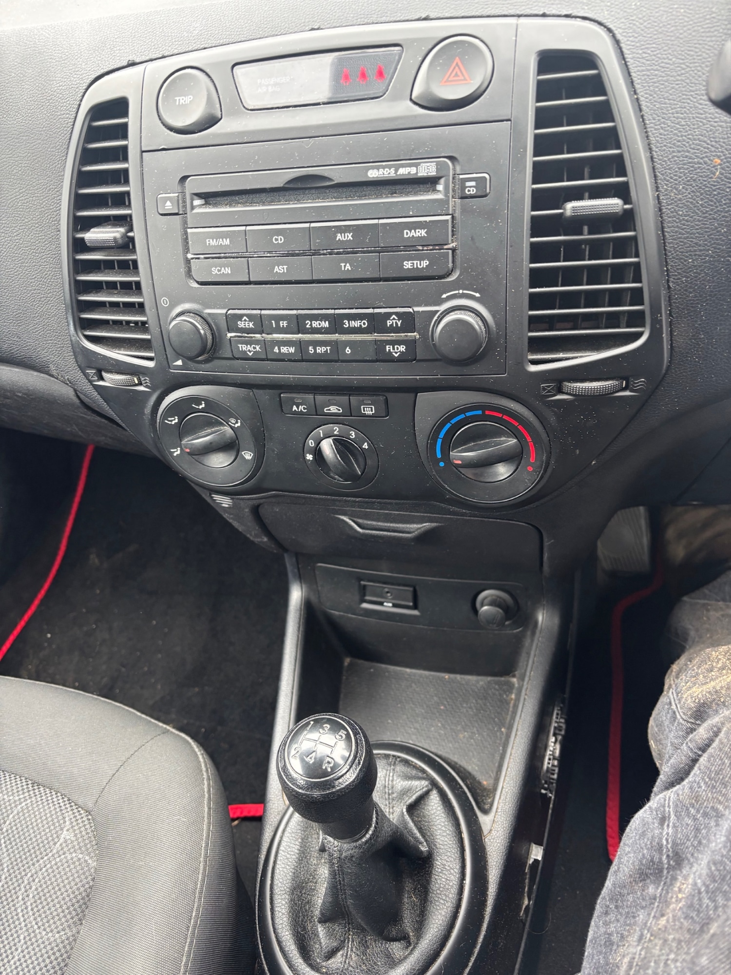 Used Hyundai i20 2009 for sale - 77676631: Photo 9