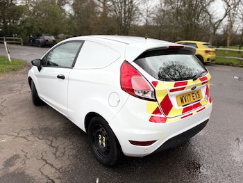 Used Ford Fiesta 2017 for sale - 78326017: Photo