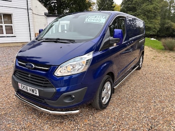 2016 (16) - 2.2 TDCi 125ps Low Roof Limited Van