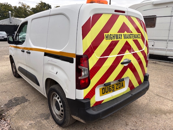 Used Vauxhall Combo 2019 for sale - 76079505: Photo 4