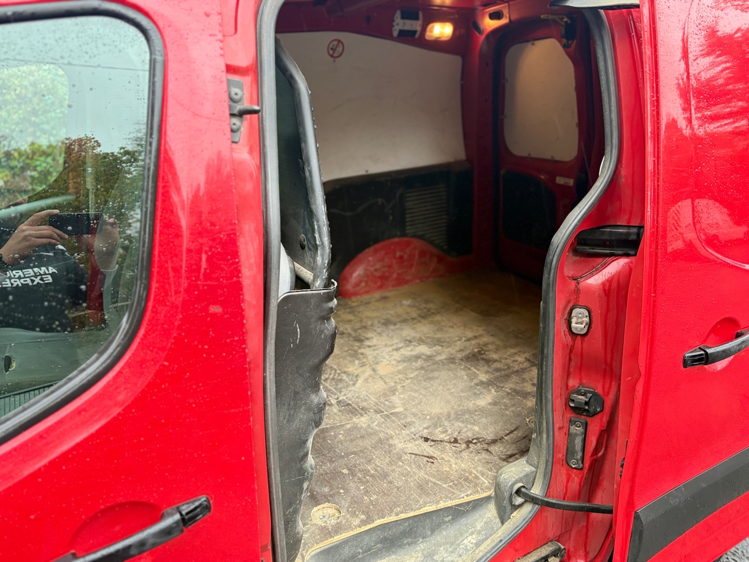 Used Peugeot Partner 2012 for sale - 77403912: Photo 10