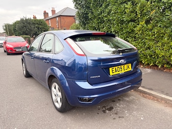 Used Ford Focus 2009 for sale - 76252313: Photo 4