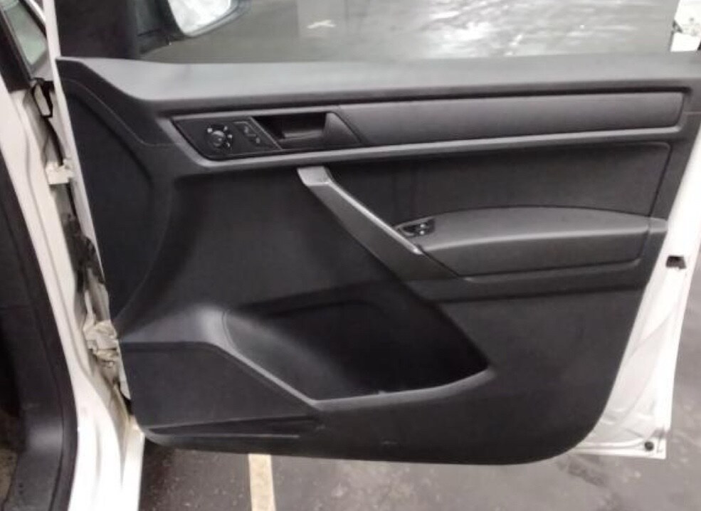 Used Volkswagen Caddy Maxi 2018 for sale - 77731084: Photo 4