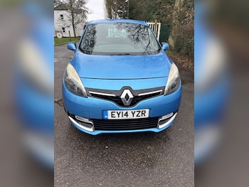Used Renault Grand Scenic 2014 for sale - 77502917: Photo
