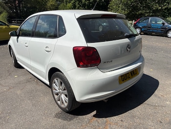 Used Volkswagen Polo 2012 for sale - 79344185: Photo