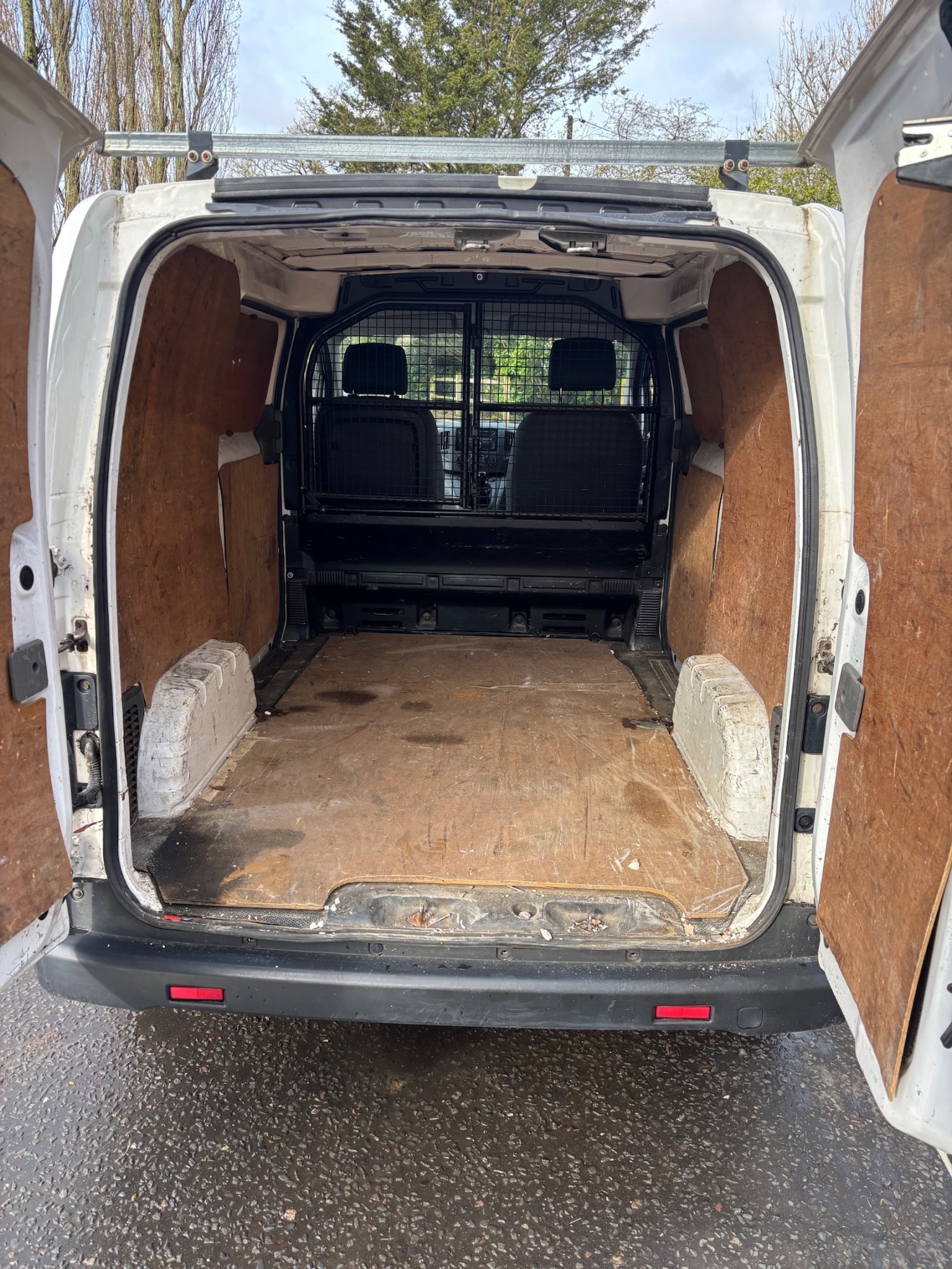 Used Nissan NV200 2011 for sale - 77701145: Photo 10