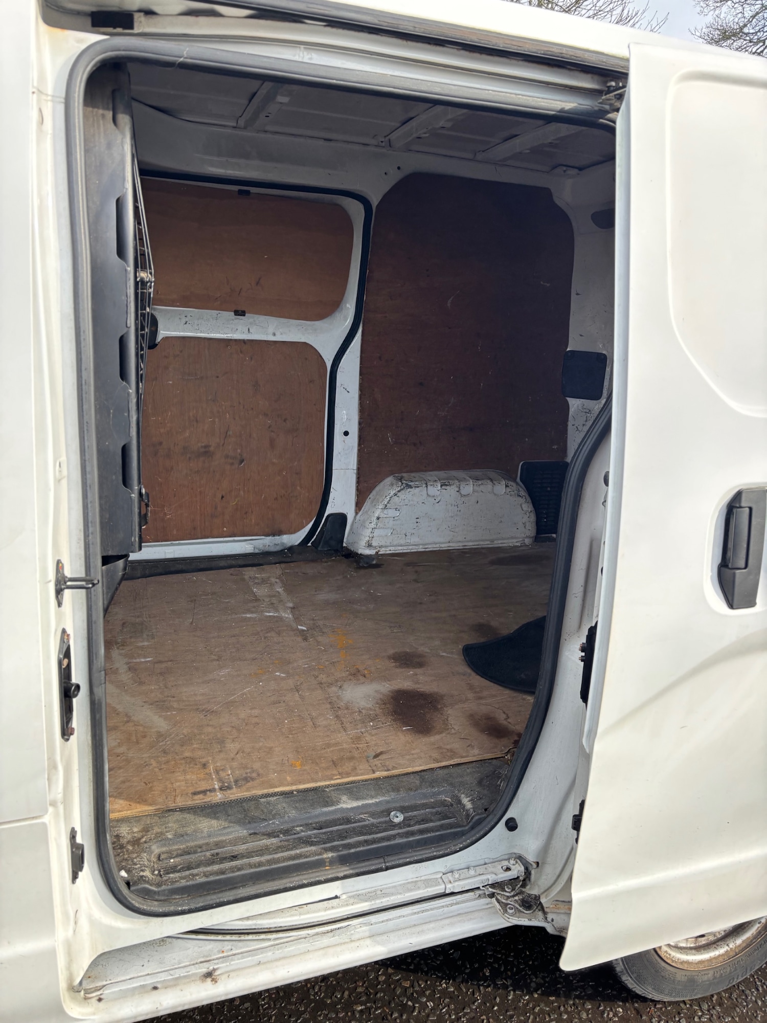 Used Nissan NV200 2011 for sale - 77701145: Photo 12