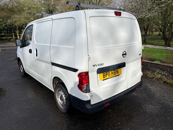 Used Nissan NV200 2011 for sale - 77701145: Photo