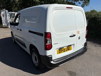Used Vauxhall Combo 2019 for sale - 75170376: Photo