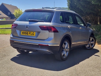 Used Volkswagen Tiguan 2016 for sale - 79105141: Photo
