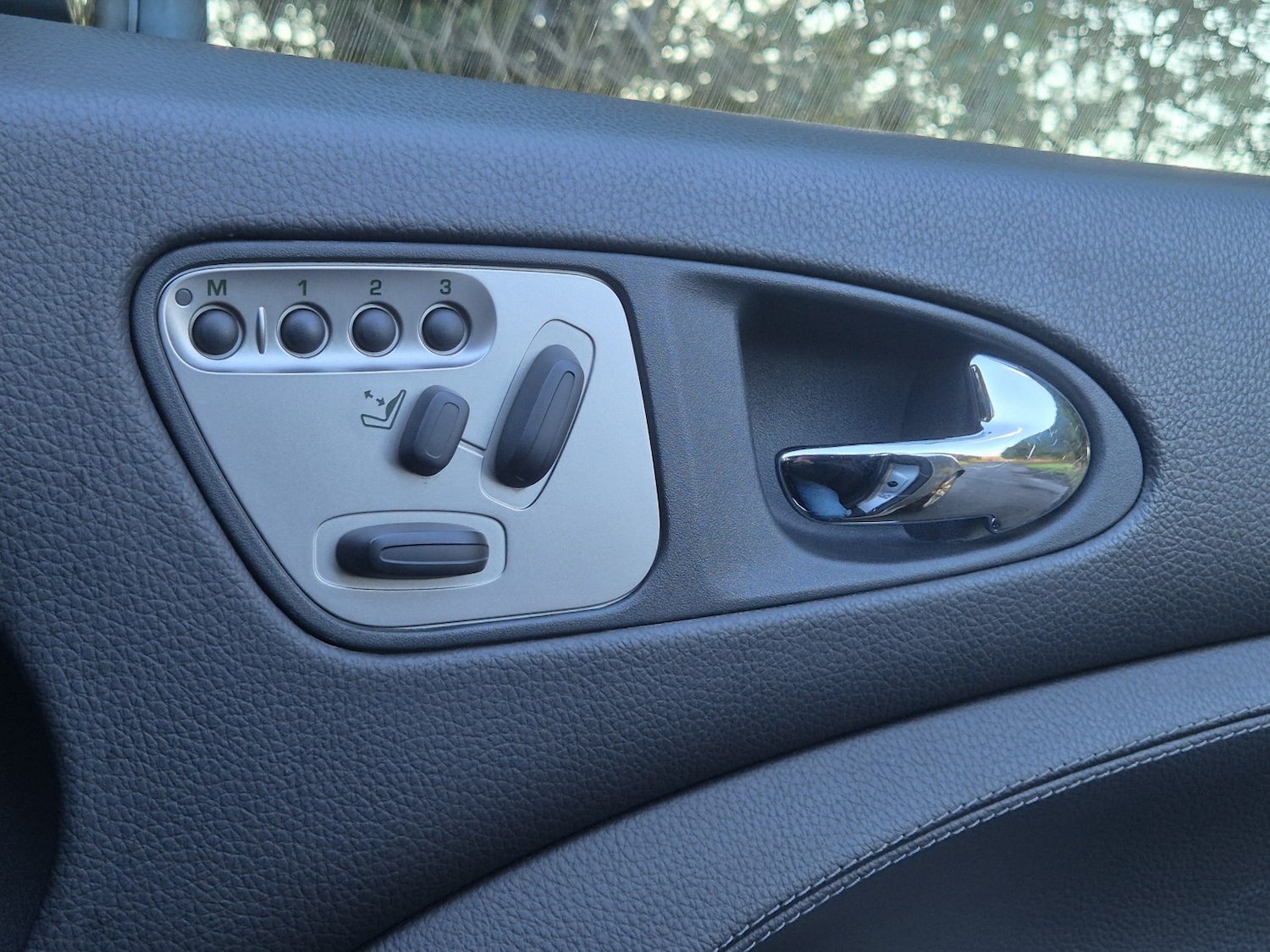 Used Jaguar XK 2006 for sale - 77851244: Photo 20