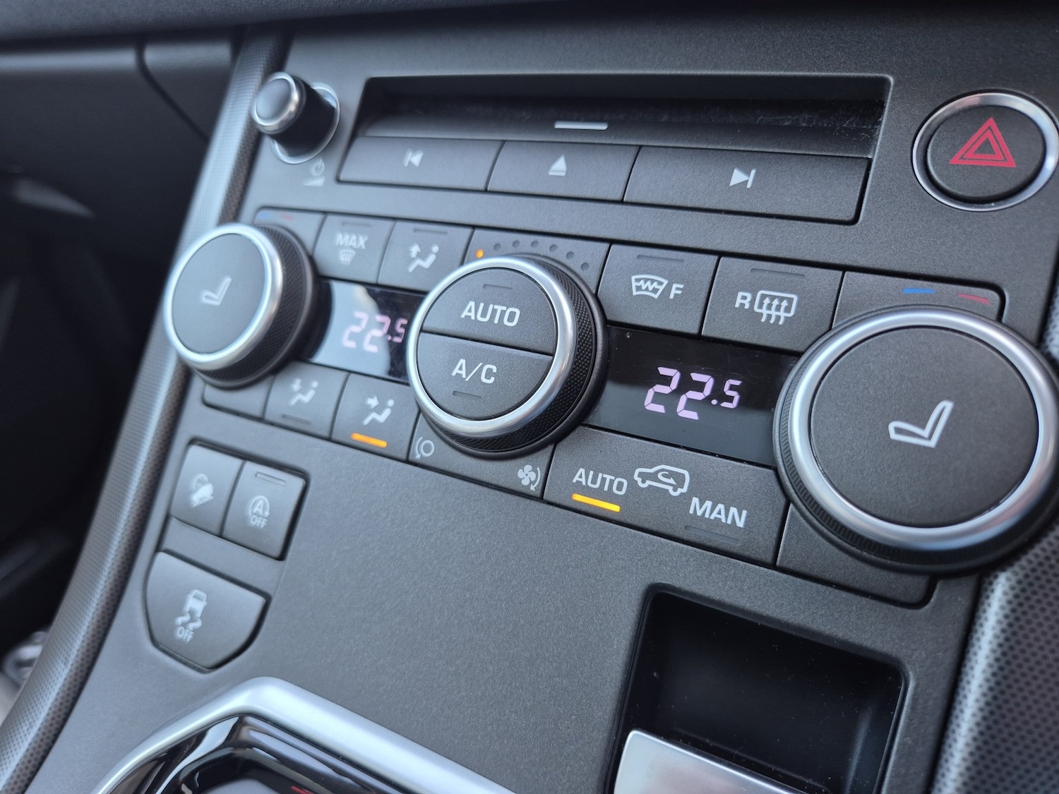 Used Land Rover Range Rover Evoque 2018 for sale - 77038944: Photo 14