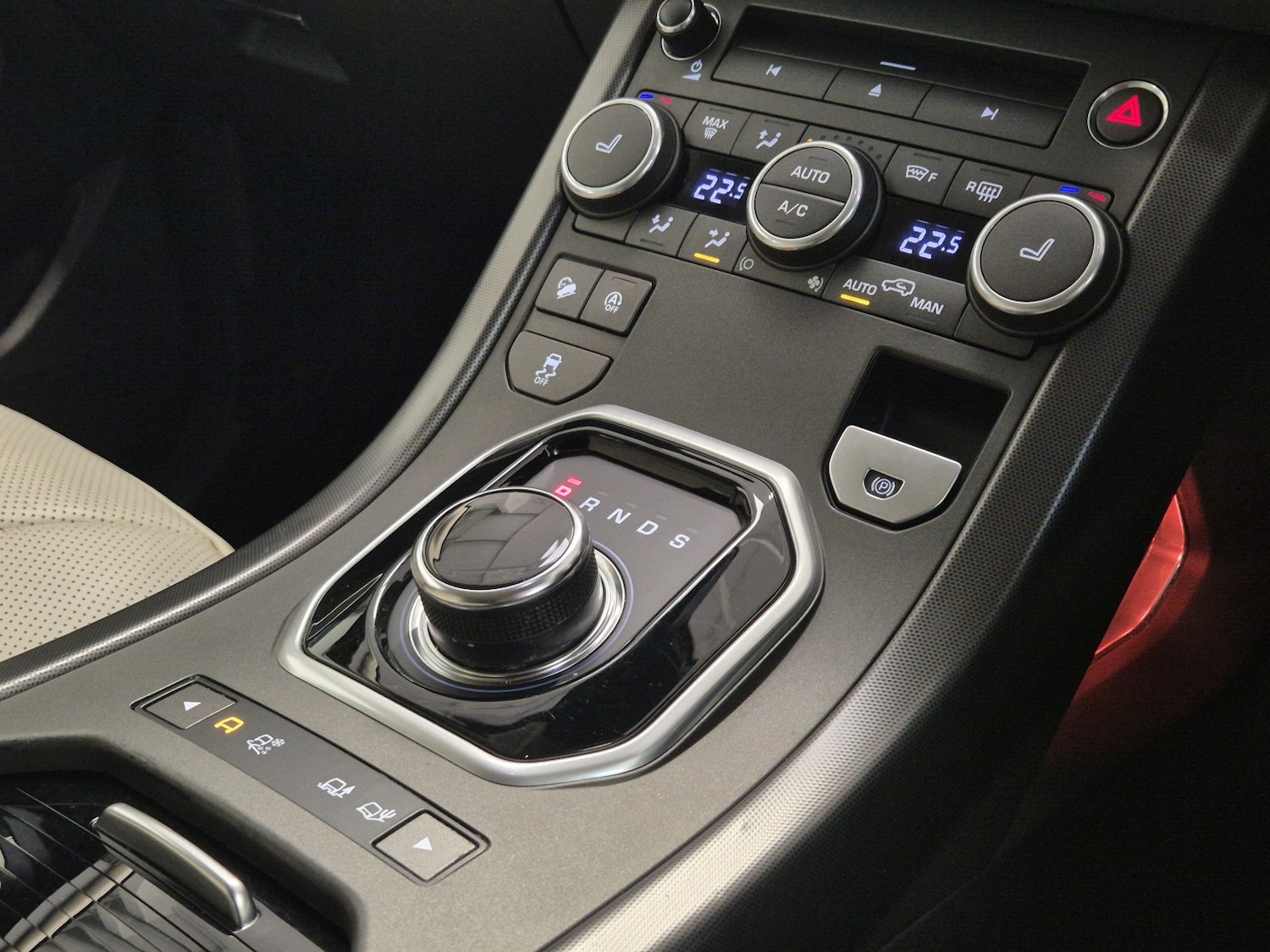 Used Land Rover Range Rover Evoque 2018 for sale - 77038944: Photo 17